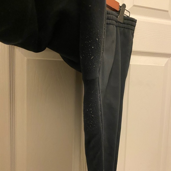 Under Armour - Picture 2 of 9